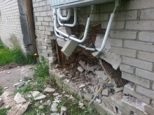 Pijany kierowca uderzył w dom