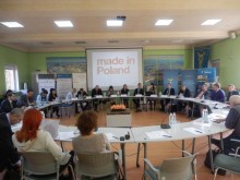 Nie zrywają kontaktów z Rosjanami