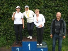 Deszcz nie wystraszył golfistów