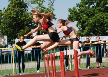 Medale młodych lekkoatletów i wybór wykonawcy stadionu