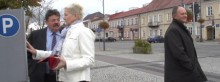 Radni płacą za parkowanie i większości się to podoba [sonda]