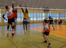 Amatorska Liga Siatkówki: Liderów dwóch
