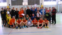 Unihokej. Dziewczęta i chłopcy z PG 5 najlepsi w Grupie Północnej 