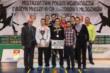 Złoto juniorów, siódme miejsce młodzików  