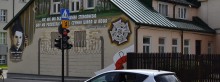 Mural z Rysiem gotowy. Młody bohater spogląda ze ściany przy Sikorskiego [zdjęcia]
