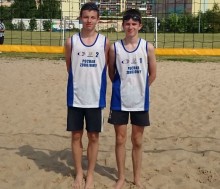 Złoto i brąz mistrzostw województwa w siatkówce plażowej młodzików dla SUKSS