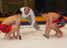 10zapasy-sumo030.jpg