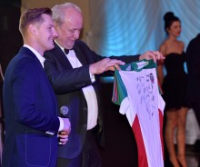 16. Mikołajkowy Turniej. Nagrody, licytacje i zabawa na finał [wideo i zdjęcia]