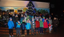 Sympatycy Wigier pod biało-niebieską choinką [zdjęcia]