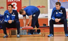 Ślepsk kontra Ślepsk, Biali kontra Niebiescy czyli Skoryy kontra Kuśmierz 