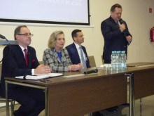 Mateusz Morawiecki i suwalski biznes. Z kandydatką do Senatu