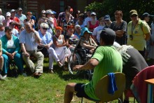 Okazja do spotkania i wspólnej zabawy. Piknik integracyjny w suwalskim MOPS-ie [wideo]