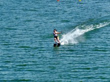 Pierwsze zawody w narciarstwie wodnym w Szelmencie [zdjęcia]