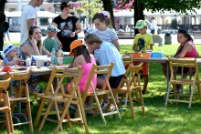 Jak stworzyć zaczarowaną walizkę? ART-PLAST na Placu [zdjęcia]