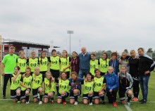 Piłka nożna. W Suwałkach i dziewczyny piłkę kopią