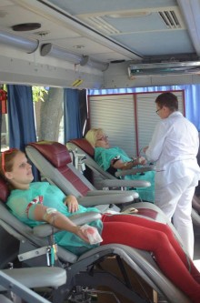 Znajdź chwilę i oddaj krew