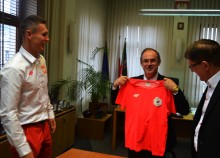 Badminton. Gratulacje i nagrody dla Adama Cwaliny [zdjęcia]