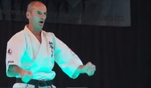 Gala Karate. Mistrz tameshiwari Marek Krejpcio i instruktorzy w niszczycielskiej akcji [wideo]