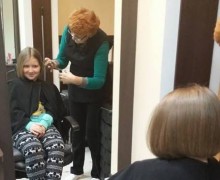 Oddają włosy na peruki. Nowa, szlachetna moda w Suwałkach [zdjecia]