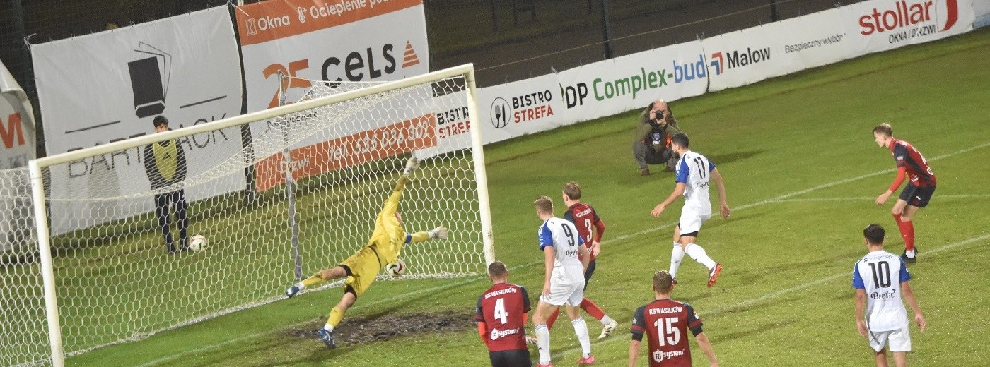 Wigry Suwałki – KS Wasilków 4:1. Żeby listopad był taki piękny jak październik [wideo, opinie, foto]
