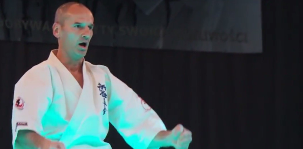 Marek Krejpcio, prezes Suwalskiego Klubu Karate Kyokushin z mistrzowskim stopniem 6 dan [wideo]