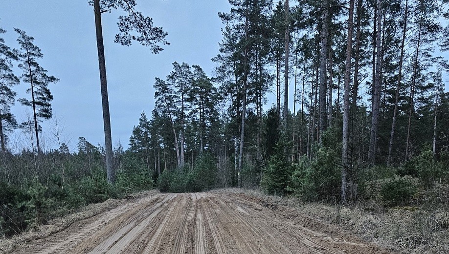 Protesty przeciwko tworzeniu poligonu w Kopciowie. Petycje po obu stronach granicy 