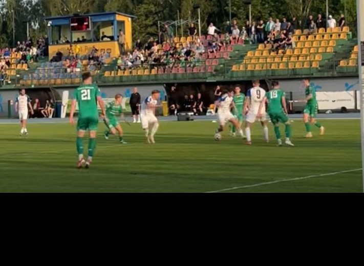 Warta Sieradz – Wigry Suwałki 2:1. Falstarty, porażki z czołówką, a emocje do przedostatniej kolejki