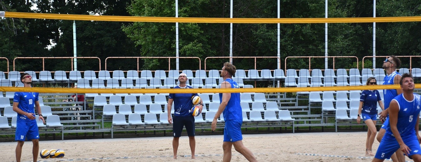Ślepsk Malow rozpoczął przygotowania do Tauron Ligi i europejskich pucharów. W dziewięciu, na piasku